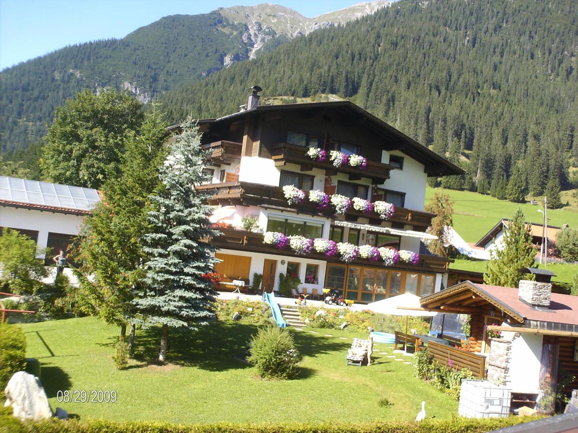 Bergland 3* Berwang